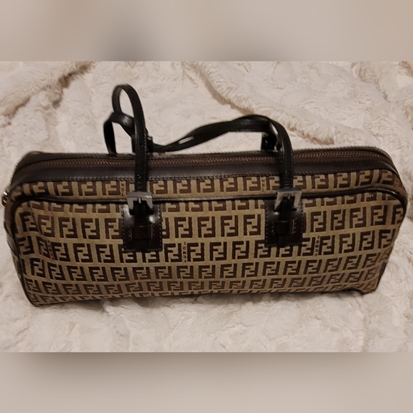 Fendi Handbags - Fendi Bag with certificate of authenticity